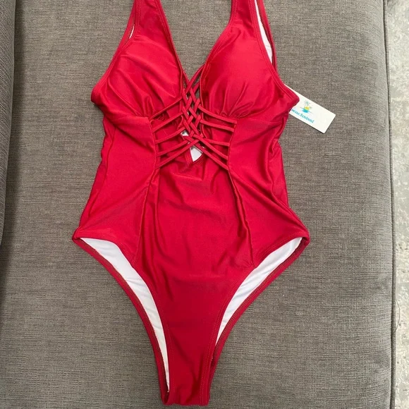 One piece swimming suit NEW - Picture 3 of 4